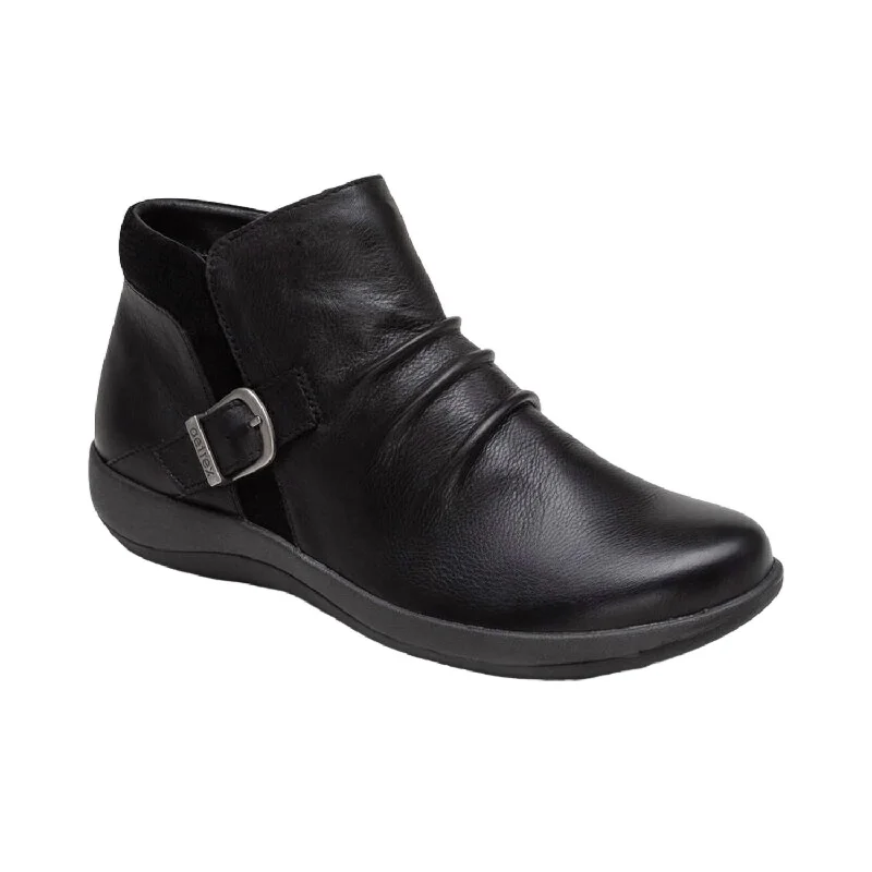 Women's Luna Ankle Boot In Black