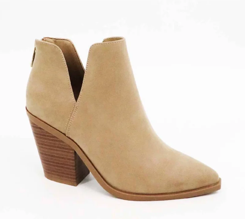 Women's This Kind Of Girl Ankle Booties In Light Taupe