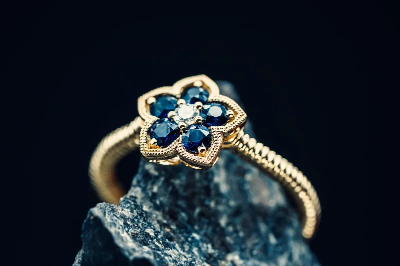 14k Yellow Gold Sapphire and Diamond Flower Ring