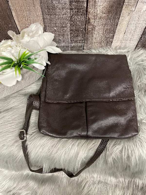 Crossbody Leather By Cme, Size: Medium